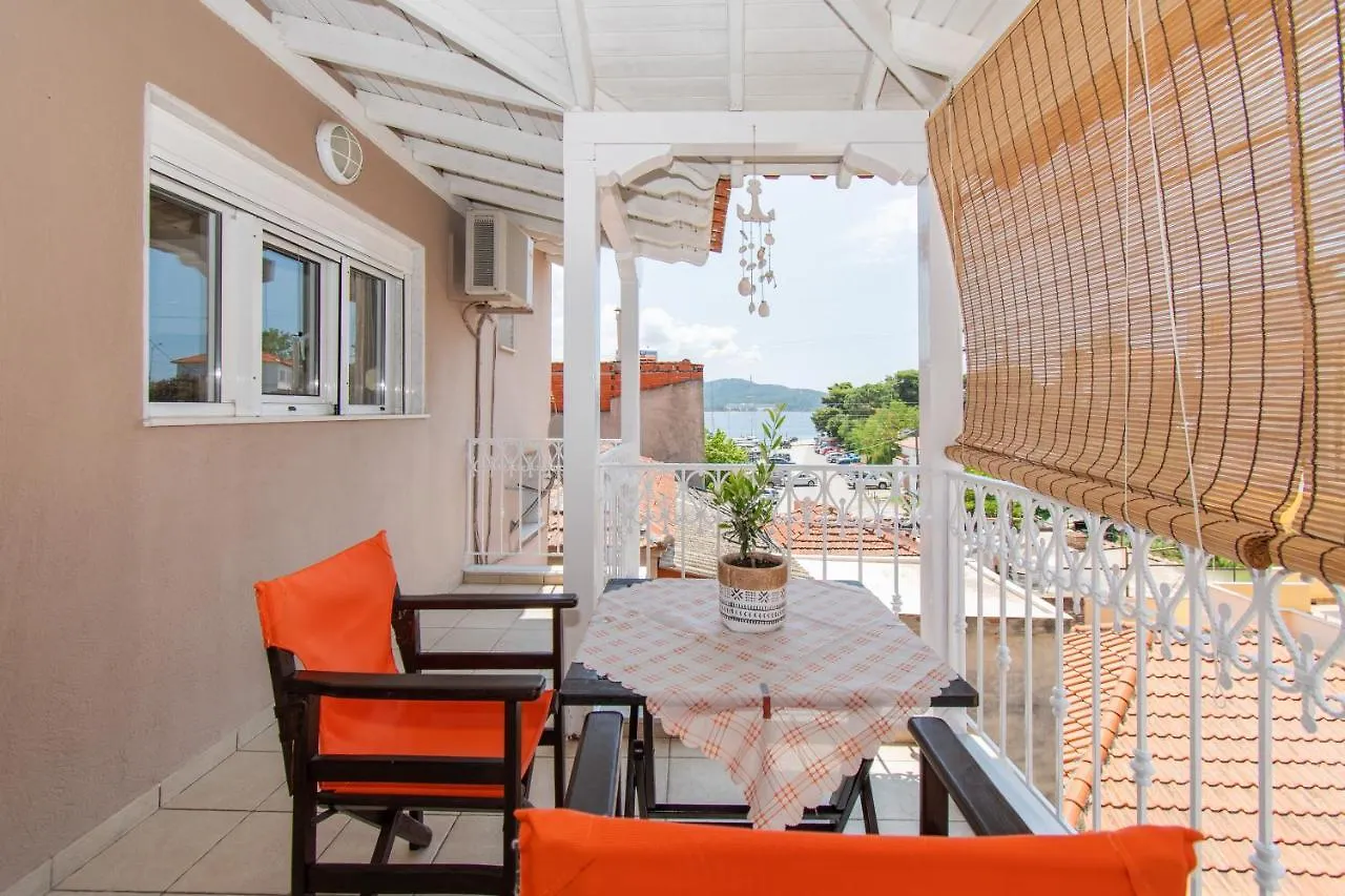 Cristina Apartment Neos Marmaras Greece